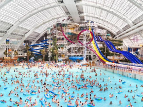 Отель West Edmonton Mall Inn  Эдмонтон